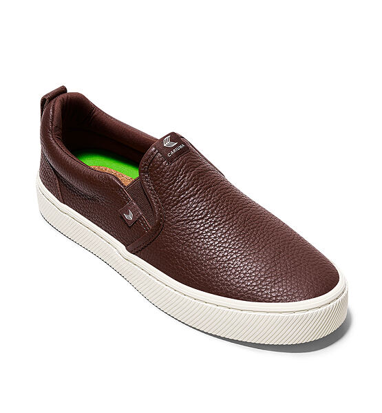 Dámske voľnočasové topánky Cariuma SLIP-ON Brown Premium Leather Sneaker